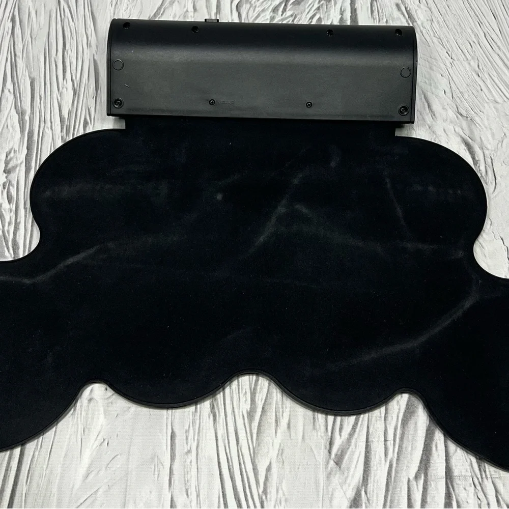 ORASANT Electronic Roll Up Drum Pad. Drum Pad only. Works Good Condition.